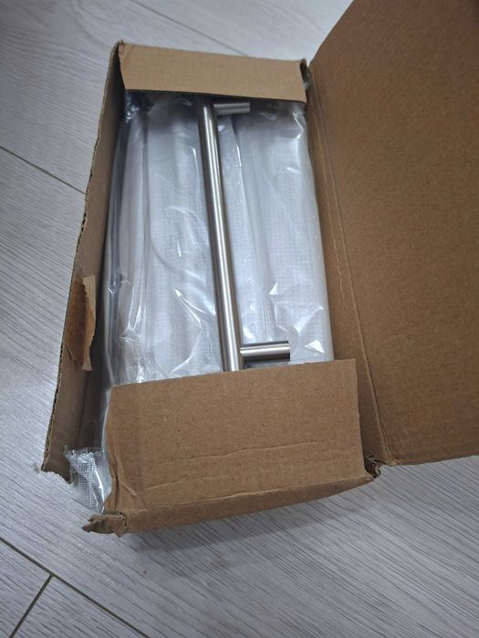 Set 10 manere mobilier argintii Amerdeco -Design moder- 220mm