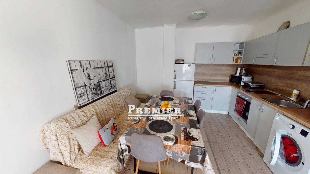 Продава се Тристаен апартамент в к.к. Слънчев бряг - 68 кв.м за 593 €/кв.м - Снимка #3