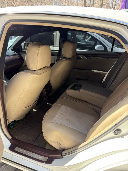Toyota Avalon Limited 2008