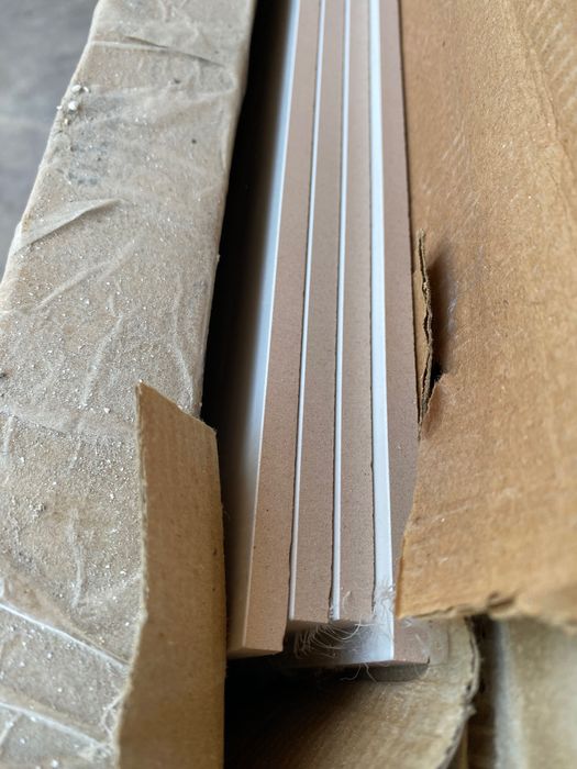 Плочки за баня, стена