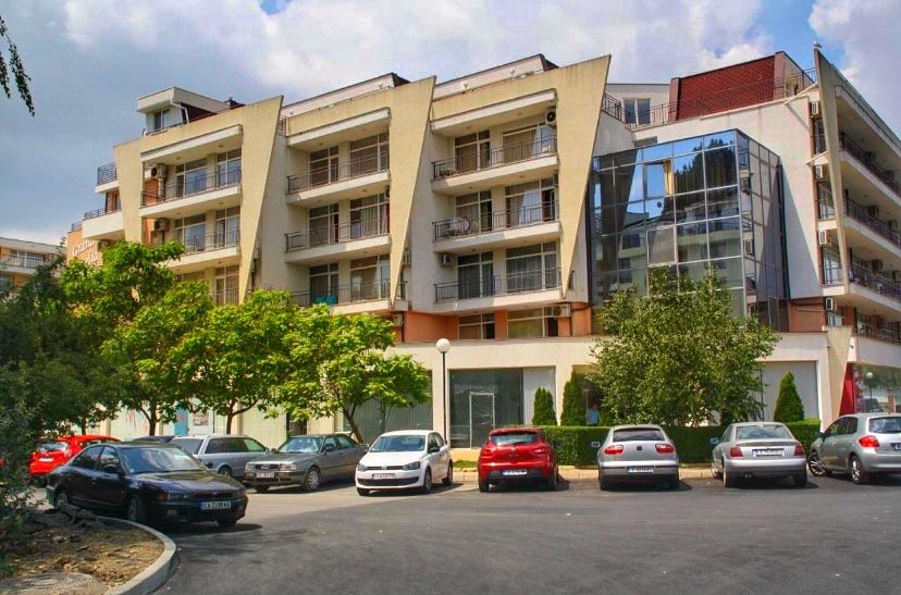 Продава се Едностаен апартамент в к.к. Слънчев бряг - 43 кв.м за 42 €/кв.м - Снимка #7