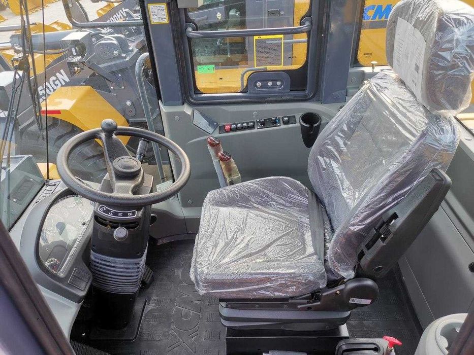 На складе!  Фронтальный погрузчик XCMG LW500FN рычаг 3 кубовый