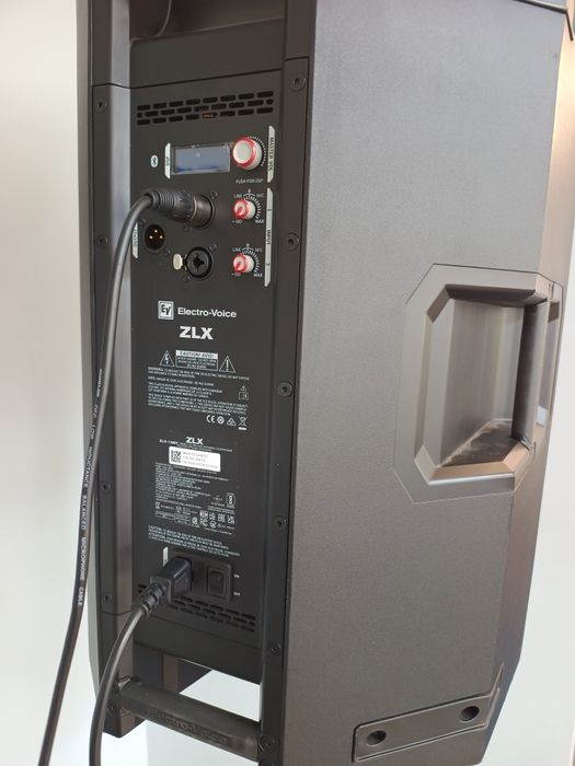 Boxa Electro-voice  ZLX 15BT