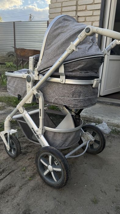 Продам коляску детскую (зима/лето)