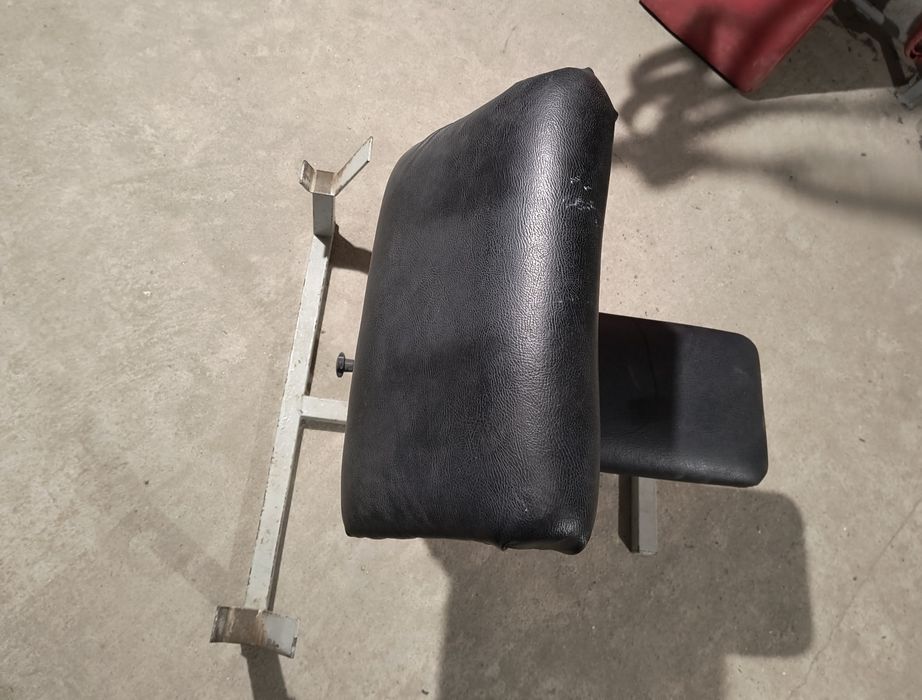 Скотова Пейка.Бицепсово сгъване.Фитнес уреди.