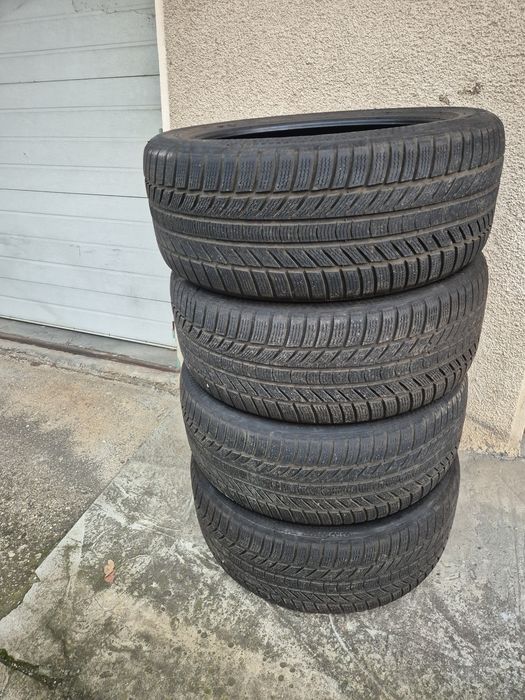 Anvelope iarna 285.45.22.Continental SUV !!