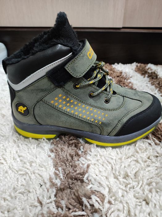 Ботиночки на мальчика 33