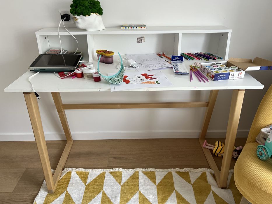 Продам письменные столы