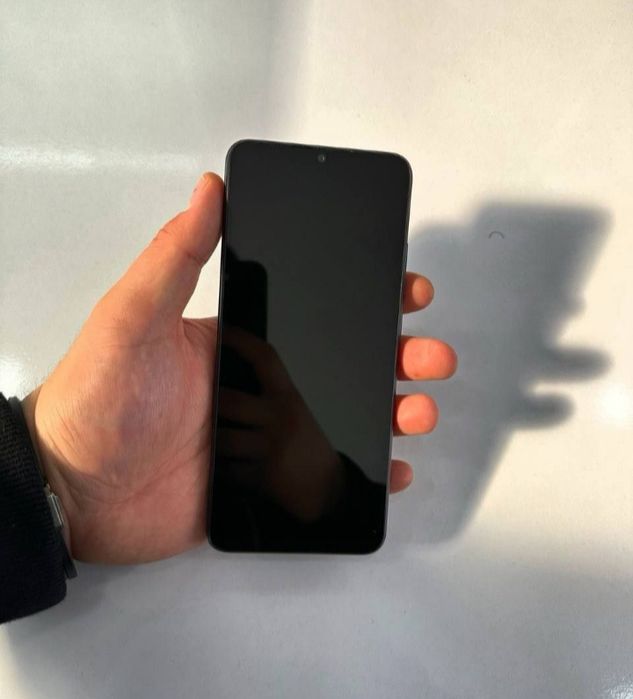 Redmi 12C 8Gb/128gb 5000mph yengidey korwila mumkin fullKarobka