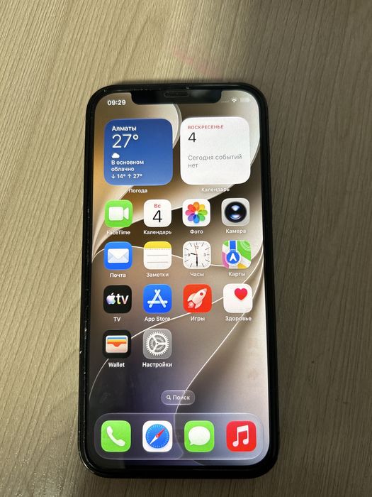 iPhone 12 pro,синнего цвета