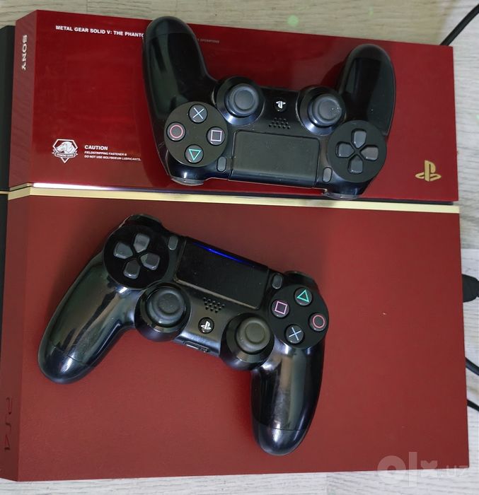 PlayStation 4 slim