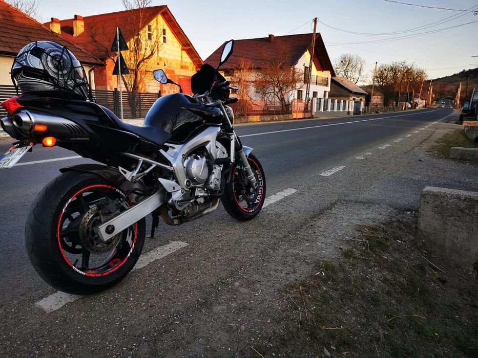 Yamaha FZ6-2004  Injectie