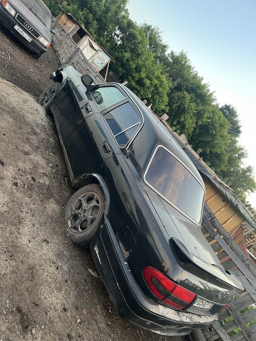 На разборе волга