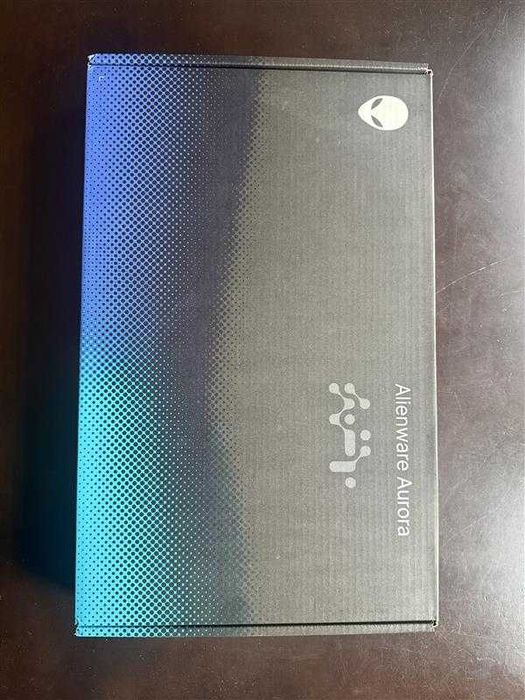 НОВ Alienware 16 Aurora Gaming Laptop Intel Core 7 240H RTX 5060