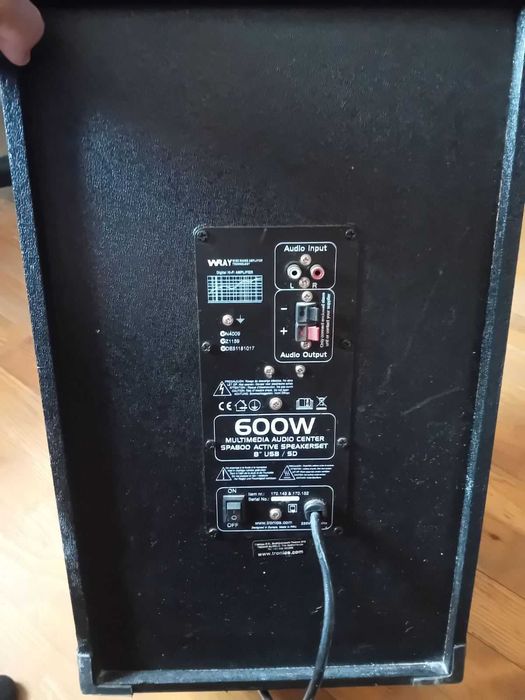 Тонколона Караоке