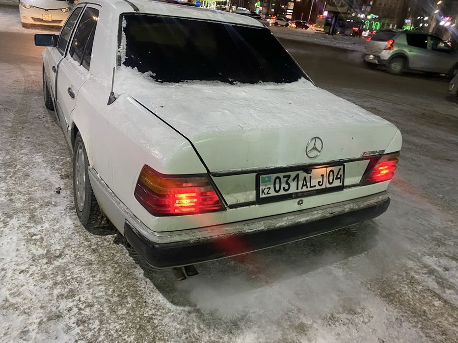 мерседес 124 е 1991год