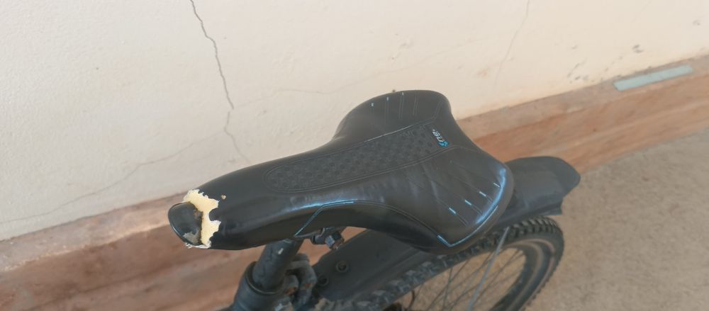 Срочно прадаяутса