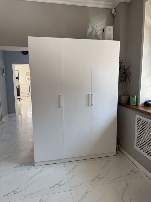 Гардеробный шкаф