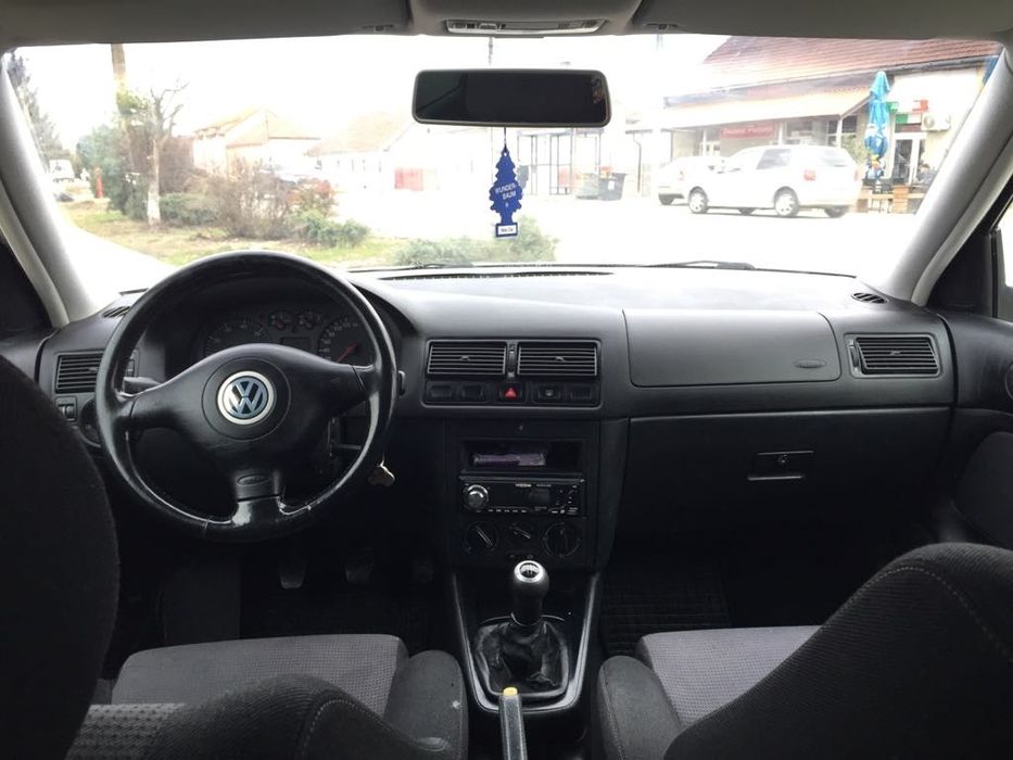 Wolkswagen Golf 4 motor 1.6 benzina 105 cp an 2002 euro 4