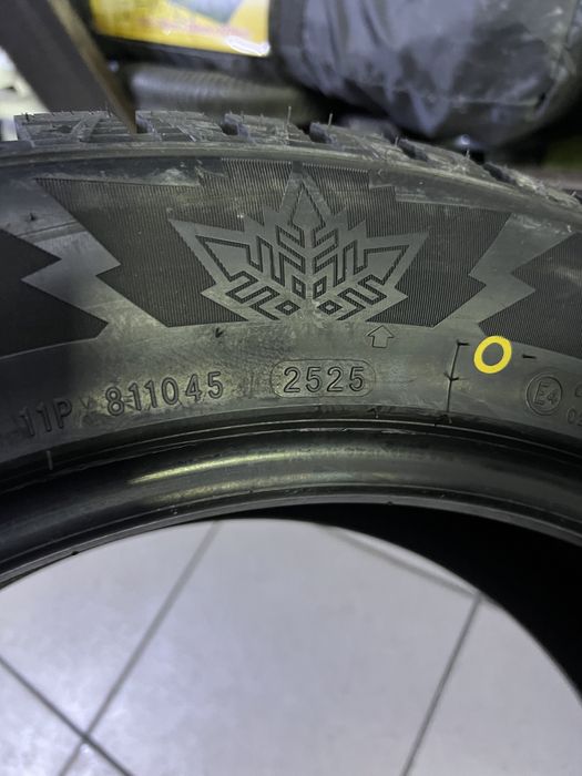 Продам новую резину!