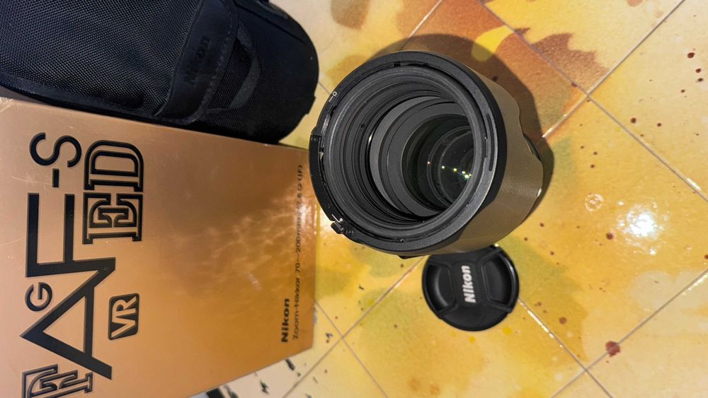 Обектив Nikon AF-S VR 70-200mm f/2.8G IF-ED – професионален телеобектив + кутия, калъф, сенник