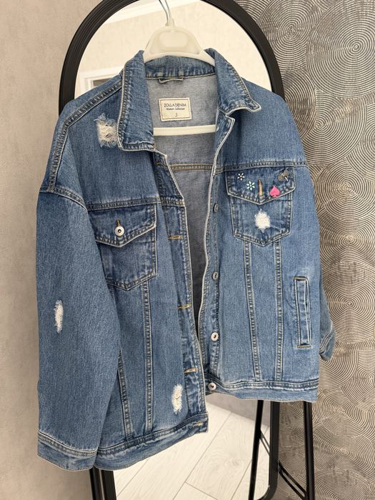 Продам джинсовую плотную куртку