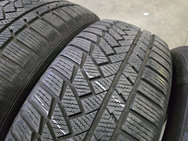 235/55/19 Continental 4бр