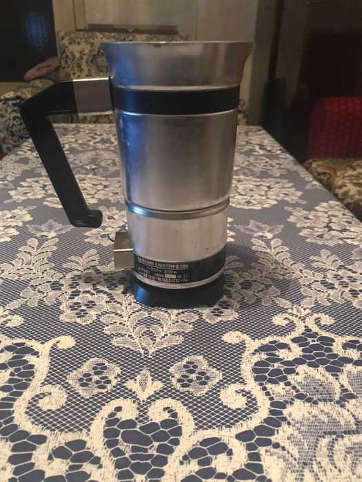 Кафеник /kафеварка/ електрически