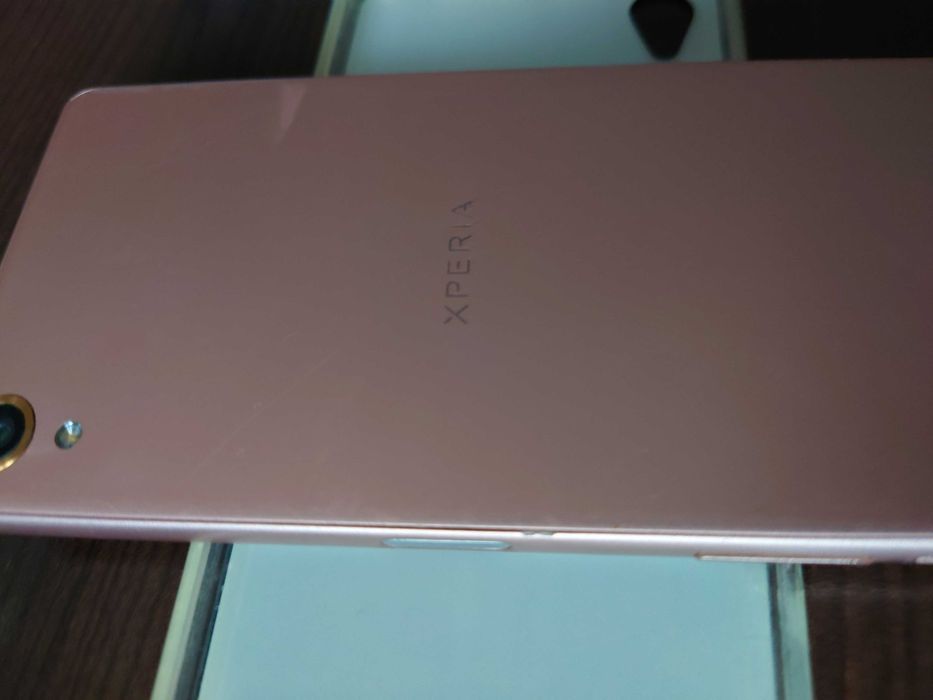 Sony Xperia X , смартфон