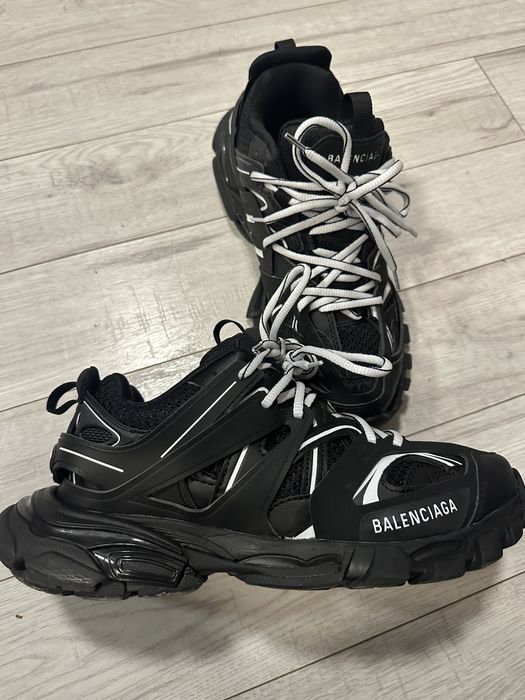 Balenciaga Track