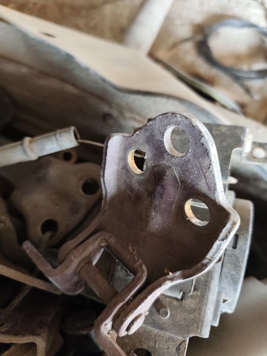 Галант запчасти все мелочи