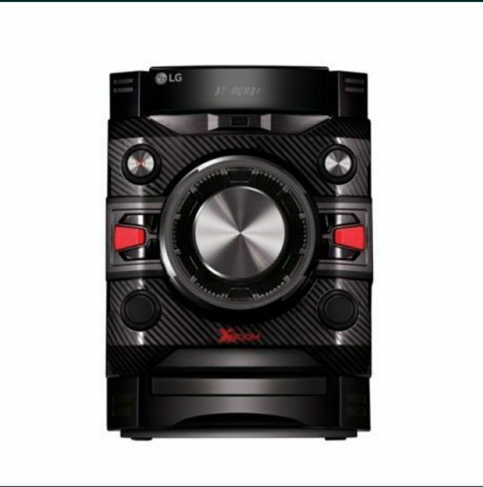 Музыкальный центр(Домашний кинотеатр)LG (CD,FM,Bluetooth,USB,AUX)