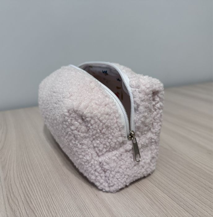 косметички стильные