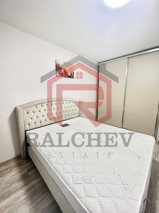 Дава се под наем Двустаен апартамент в Варна, Възраждане 3 - 70 кв.м за 433.5 € - Снимка #5