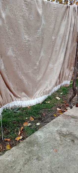 Пердета   плътни   пет броя височина   240 см различни ширина