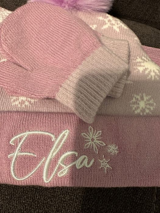 Set caciula, manusi si fular pentru bebelusi Frozen