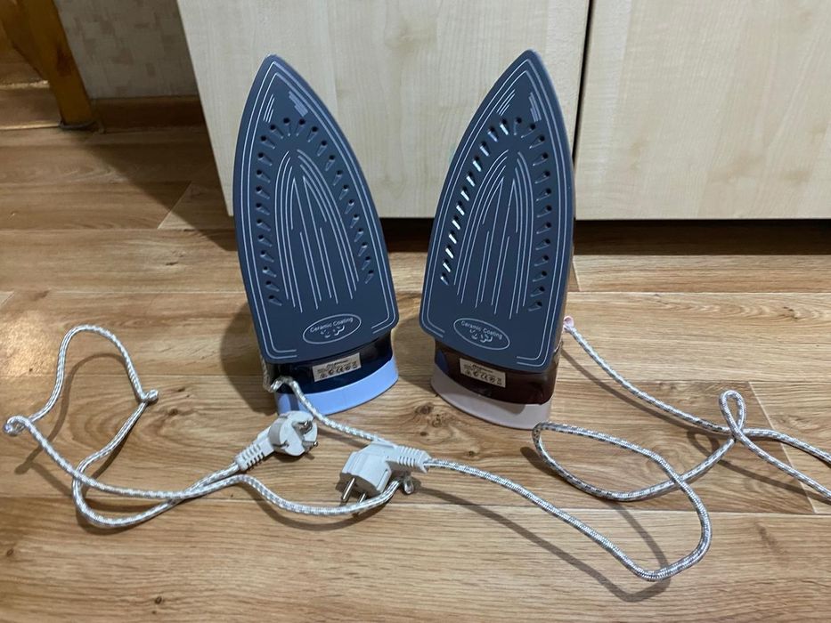 Утюги новые  2 шт