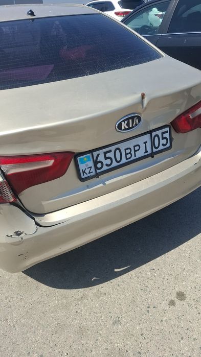 Продам Киа Рио 2013 год