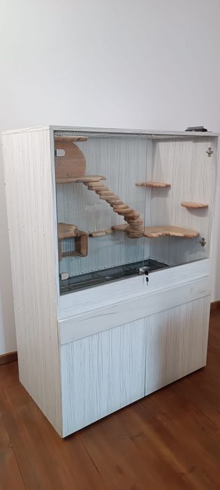 Клетка за чинчили