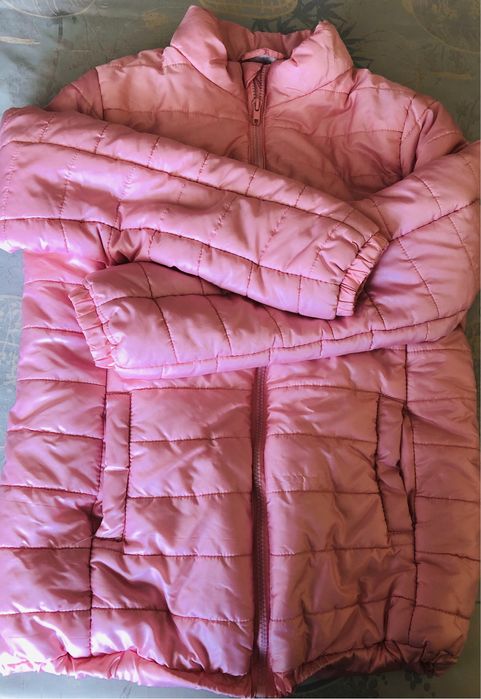 Яке за момиче (пролет-есен)