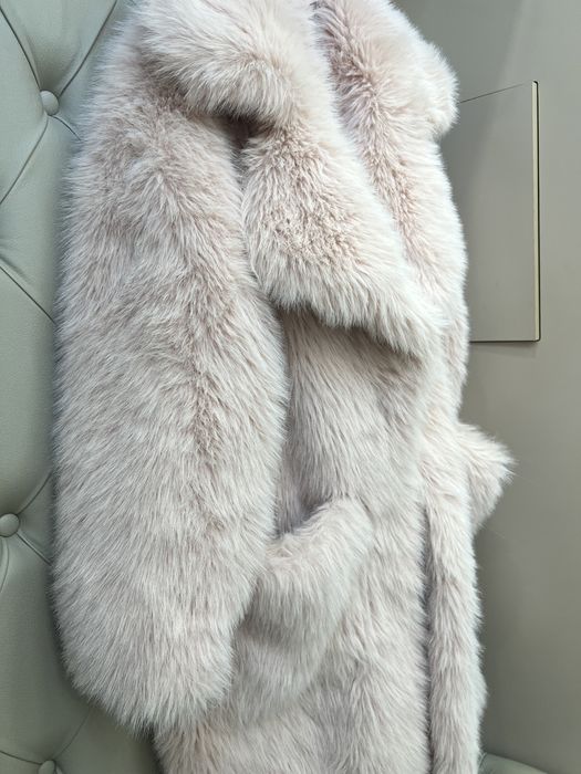 Шубка из эко меха очень теплая