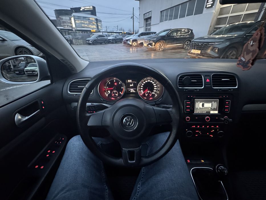 Volkswagen Golf VI 1.6 TDI Trendline