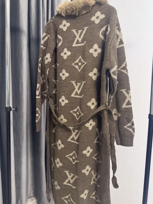 Cardigan cu blana naturala Louis Vuitton