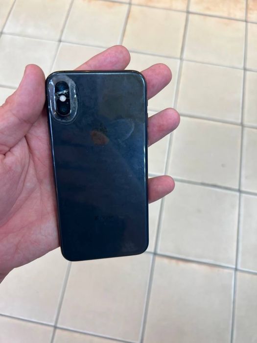 Продам Iphone xs