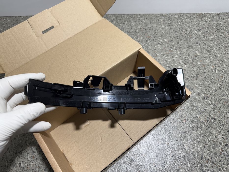 Lampă Semnalizare oglindă Range Rover Vogue  / Range Rover Sport