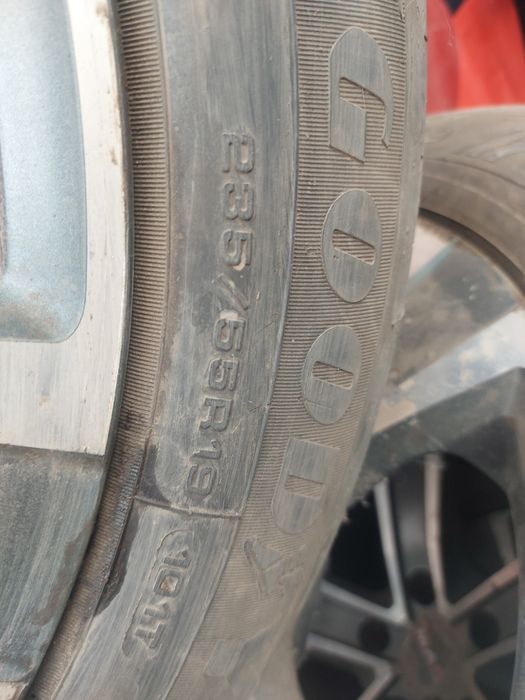 Шины с дисками разноширокие