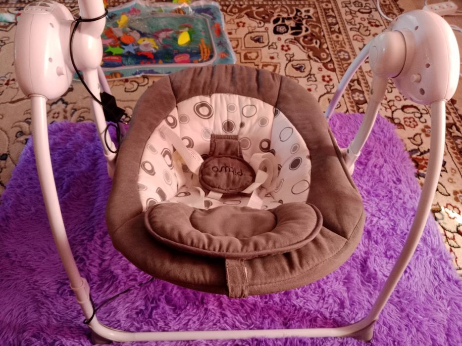 Продам детский электрический шезлонг