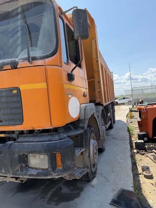 De vanzare autobasculanta MAN
