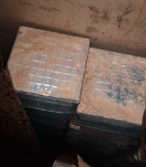 Продам стеклоблоки СССР, кол-во 16-20 шт.