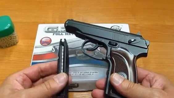 Знаменитый Пистолет Макарова (металлическая  игрушка)